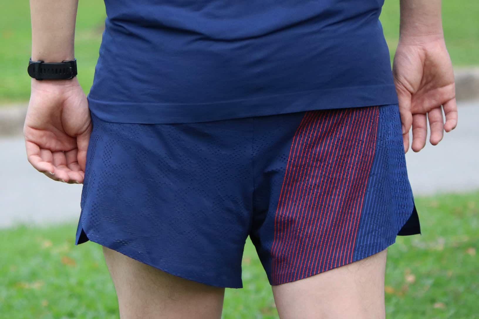 ชุดออกกำลังกาย กางเกง Compressport Running Range Split OverShort สีน้ำเงิน