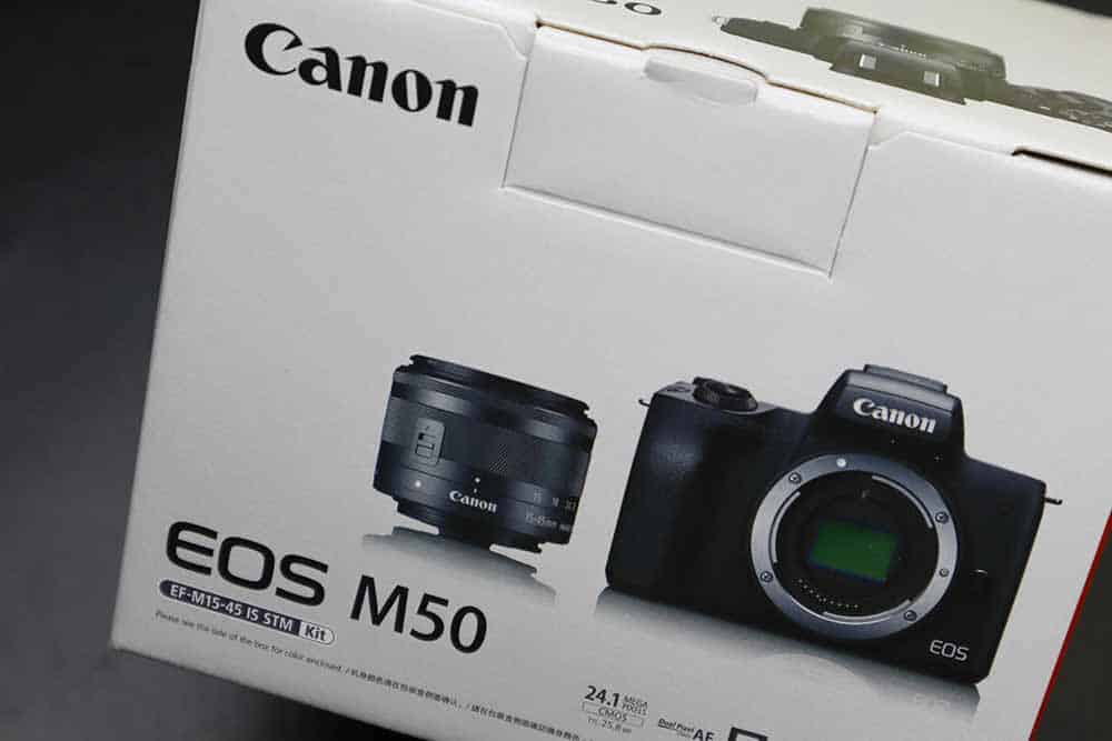 Canon EOS M50 ราคานอกศูนย์