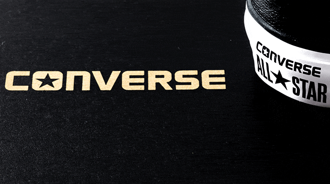 รองเท้า Converse-brand-cover