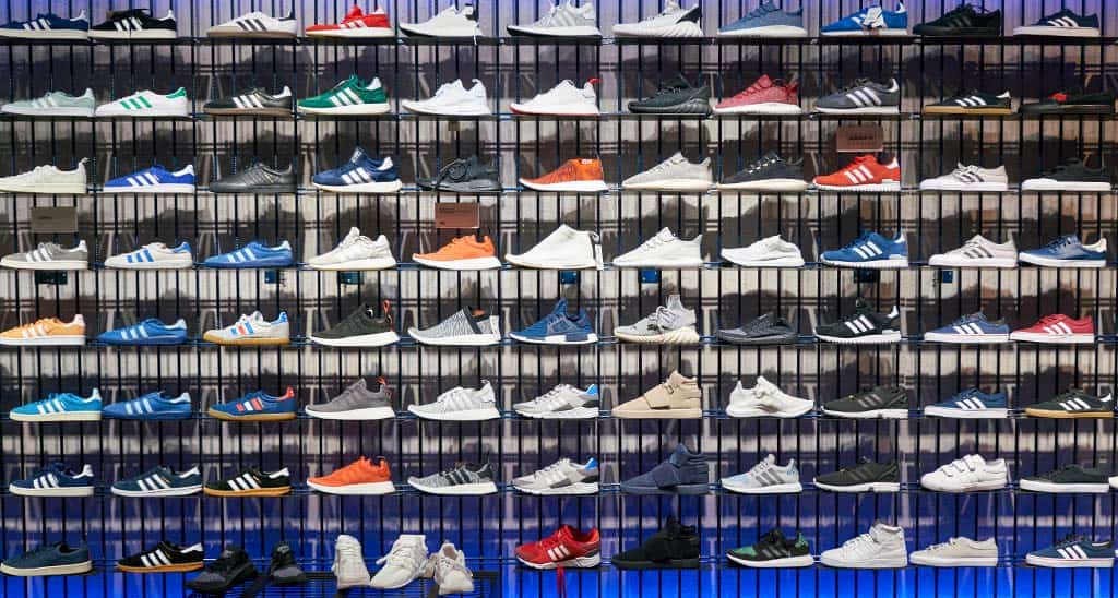 รองเท้า-Adidas-รองเท้าออกกำลังกาย