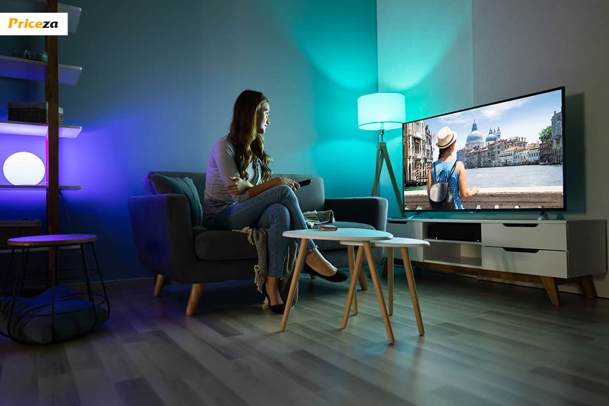 นั่งดู-LED-TV
