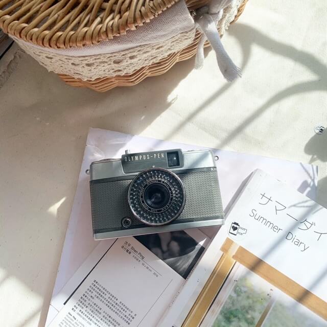 Olympus PEN EES-2