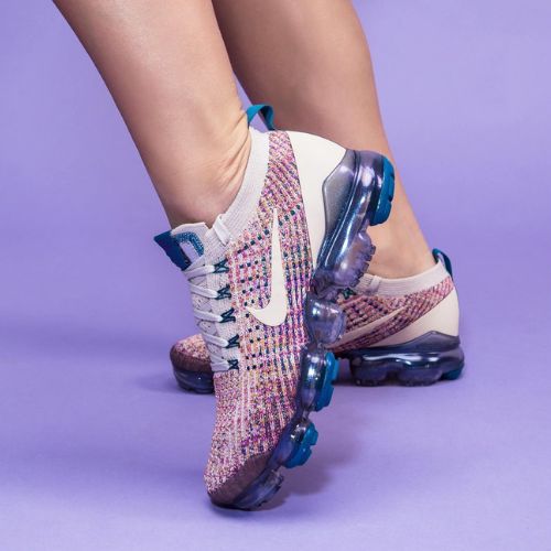 รองเท้า Nike ผู้หญิงรุ่น Air Vapormax