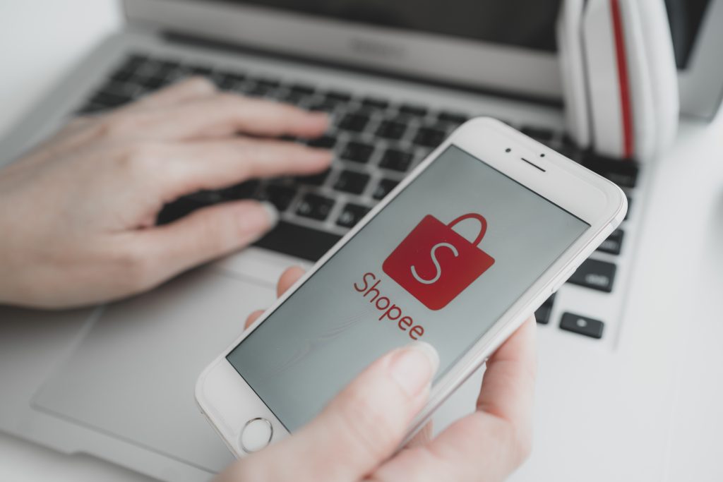 จับเทรนด์ E-Commerce 2020 กับ 3 บิ๊ก Lazada-Shopee-JD CENTRAL 36